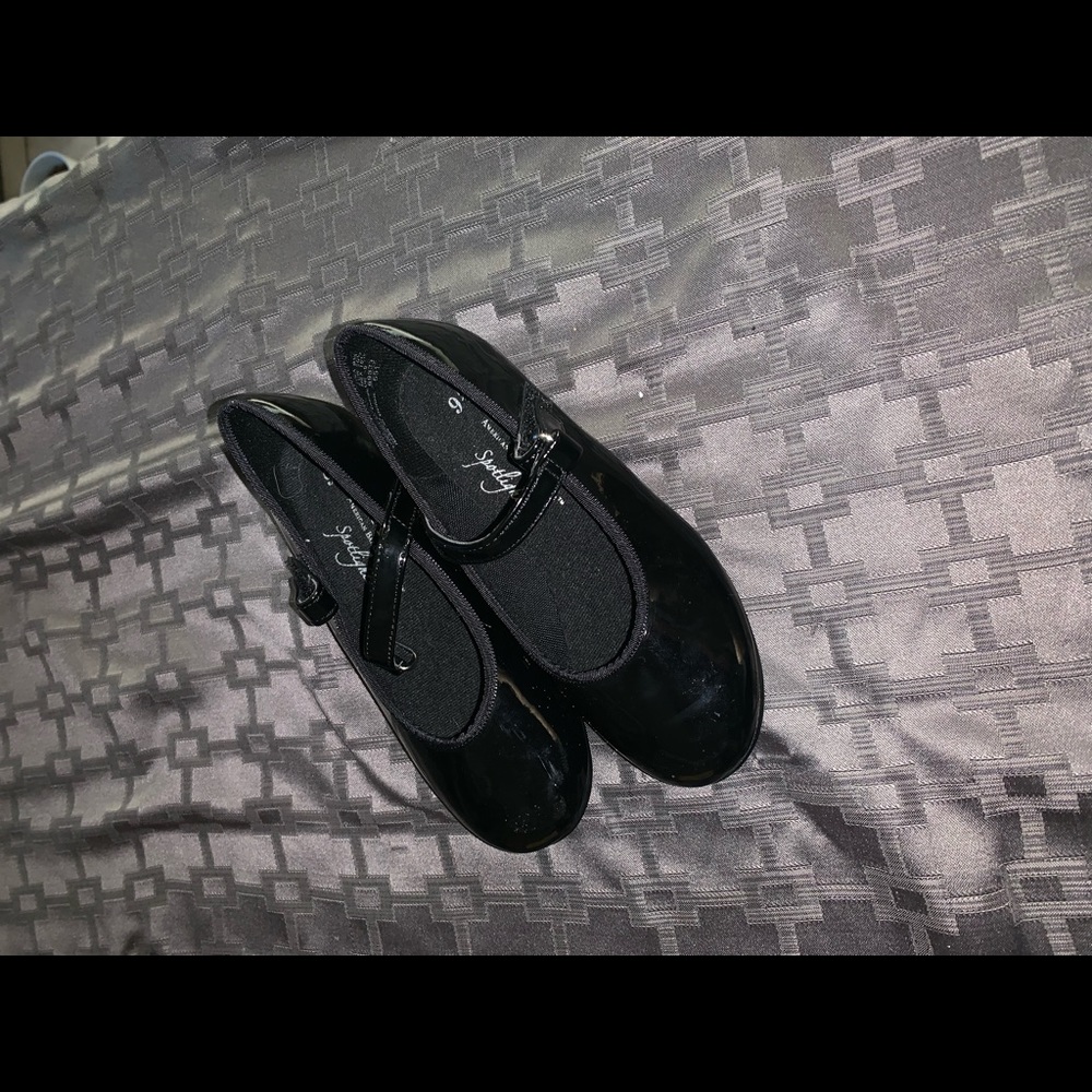 Girls tap shoes